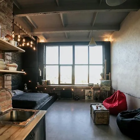 Лофт Студия С Панорамной Террасой Mykolaiv Exterior photo